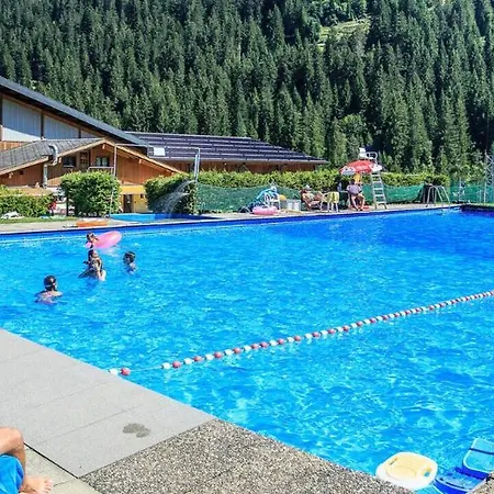 Apartment Appartement Bellevue Traversant, Morgins, Portes Du Soleil