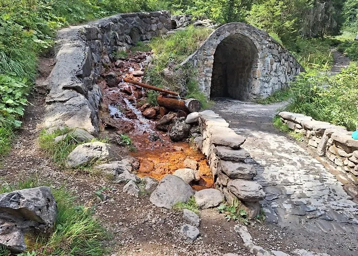Pool, Morgins, Portes Du Soleil